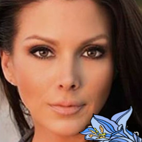 Meet your Posher, Lily - Picture 2 of 2